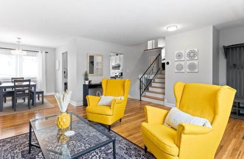 Upper Arlington House | The Cranbrook- Close to OSU-Downtown Columbus-Short North-Clintonville-Upper Arlington