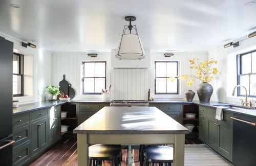 Railroad Cabin | The Creek House: A Creekside Retreat with Hot Tub and Electric Bikes