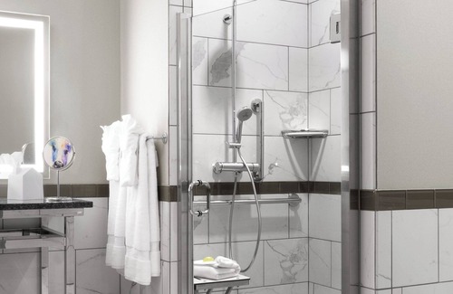 Downtown Hotel | The Current Iowa, Autograph Collection