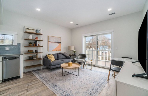 Onekama Condo | The Dala House Suite #4 with Private Lake Access