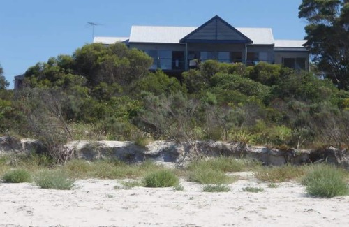 Island Beach House | The Deck at Island Beach