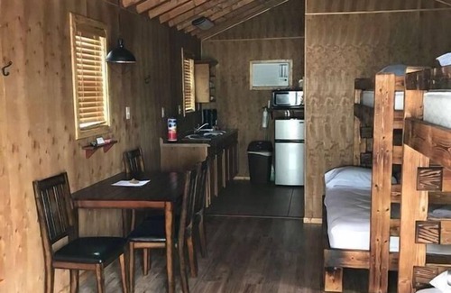 Delacroix Hotel | The Delacroix Lodge