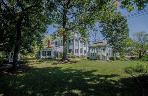 Marshfield Condo | The Dickey House, Garden Suite