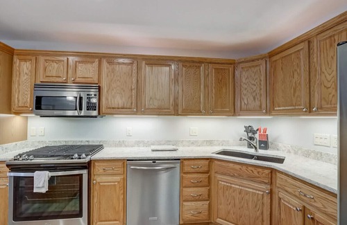 Lake Delton Condo | The Dockview on Lake Delton