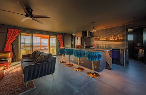 Wonder Valley House | The Don