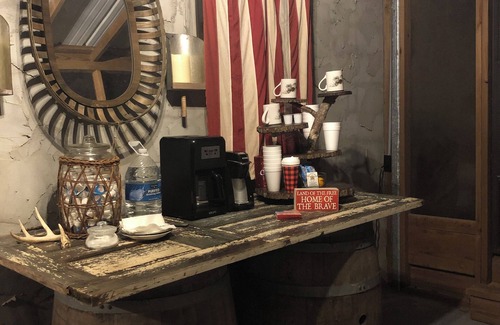 Ashland RV Rental | The "Double" has 2 sites & great for groups; Whiskey River II has a ramp