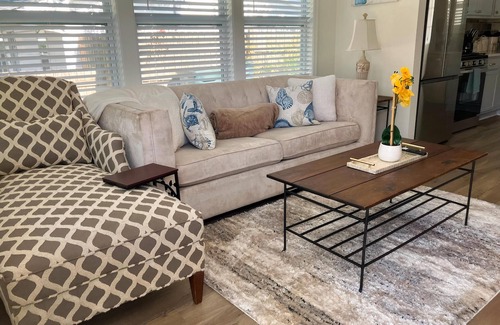 Hanahan House | The Dreamy Dickson Retreat!