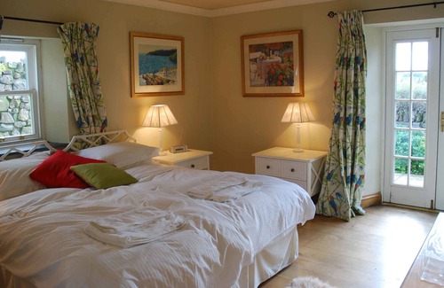 Mary Tavy Hotel | The Elephant's Nest Inn