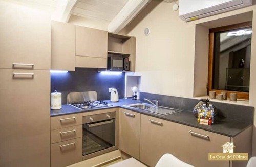 Madonna dell'Olmo Apartment | The Elm House - Suite Apartment PERLA - Cuneo