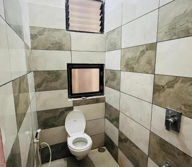 Sehore Hotel | The Emerald Palace