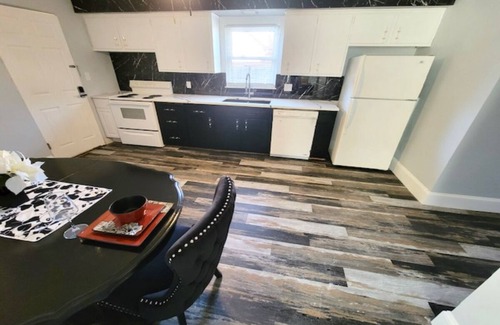 Kimberly Apartment | The Emerald Panda at Ritchie’s Kimberly-place