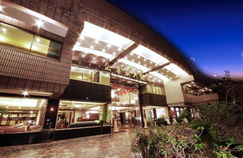 East District Hotel | The Enterpriser Hotel