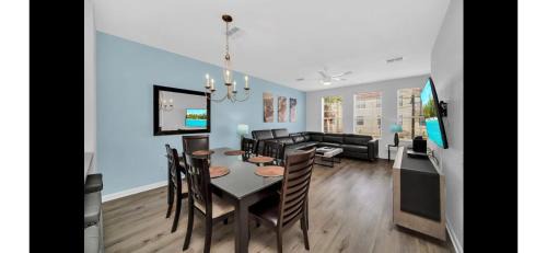 Florida Central Atlantic Coast House | The Epic New York Vista Cay Orlando