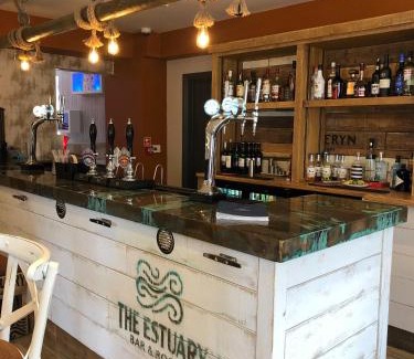 Llanrhidian Higher Bed & Breakfast | The Estuary - A Bar with Rooms