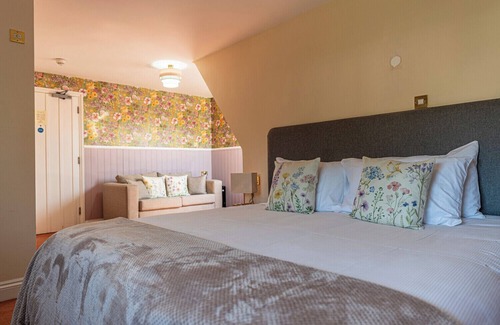 Littlebourne Hotel | The Evenhill