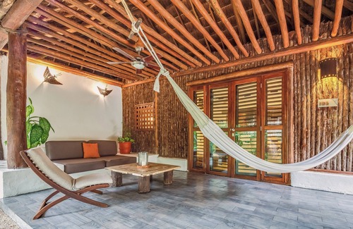 Chetumal Hotel | The Explorean Selva Maya Kohunlich