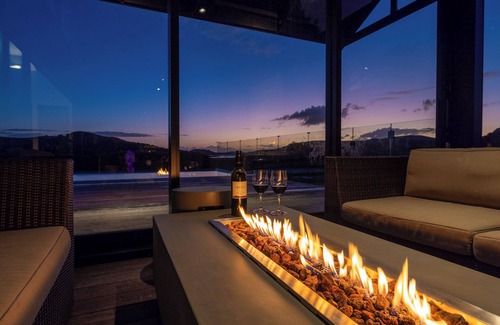 Onetangi House | THE Fairways - Coast & Country