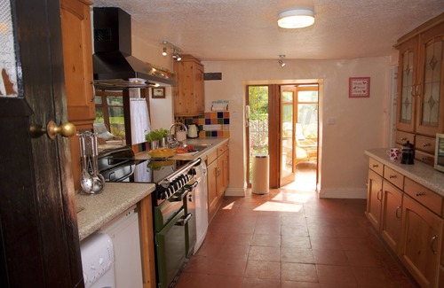 Cullompton Other | The Farm House with large garden and views with a private hot tub as an option