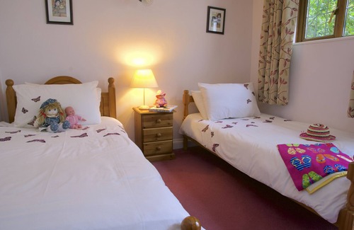 Cullompton Other | The Farm House with large garden and views with a private hot tub as an option