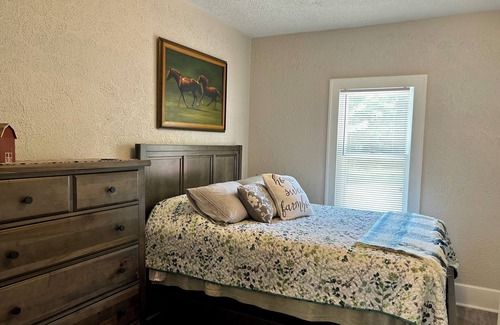 South Bend Other | The Farmhouse Stay is reopened after renovations!