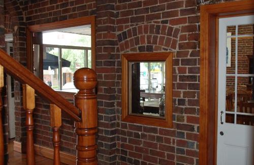 Temora Hotel | THE FED AND BED TEMORA