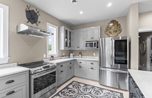 Core Creek House | The Field House-Pet Friendly Home with Private Fishing Pond in Havelock, NC