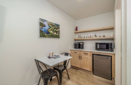 Coeur d'Alene Apartment | The Flats - Suite 7 - Downtown CDA!