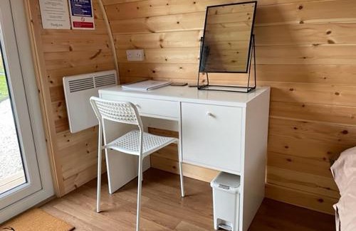 Ainthorpe Hotel | The Fox & Hounds Inn & Camping Pods