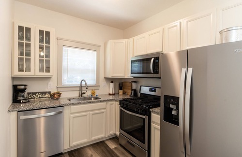 Lorain House | The Front House by the Lake