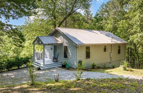 Ranger Cabin | The Galaxy Getaway at Talking Rock Creek Resort in the North Georgia mountains