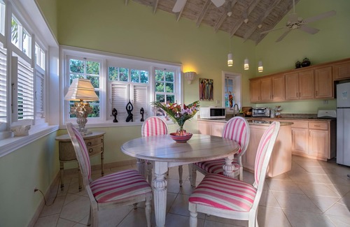 Mount Standfast Cottage | The Garden Loft with pool and club house access