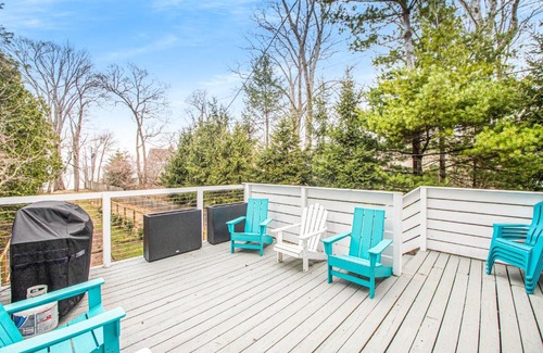 Lakeside House | The Gatehouse on Orchard Beach