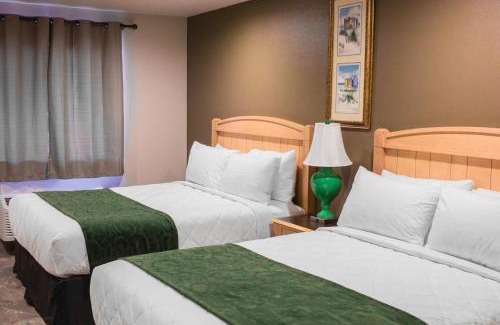 Dunnellon Hotel | The Gator Den