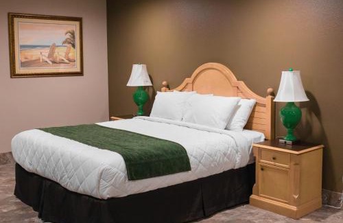 Dunnellon Hotel | The Gator Den