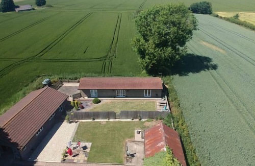 Louth Cottage | The Pigsty @ Sunnyside.nnDog friendly cosy cottage with secure garden