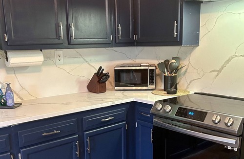 Crane Hill Cabin | The Glennadair on Smith Lake