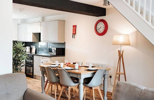 St Margaret's at Cliffe Cottage | The Granary - 3 Bedroom