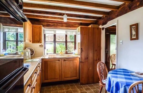 East Dereham Cottage | THE GRANARY, pet friendly, character holiday cottage in Hingham