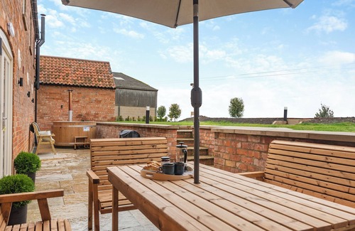 Kilnwick Cottage | The Granary - UK46002