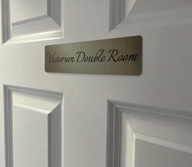 Edgware House | The Grand Edwardian 3 Bedroom Apartment