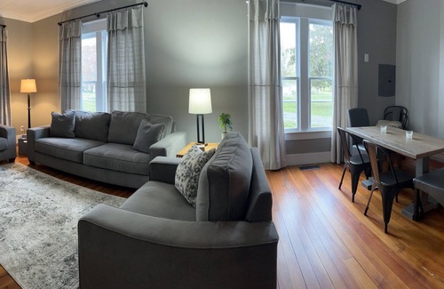 Cunningham House | The Gray House