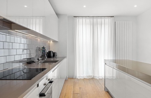 Docklands Apartment | The Great Escape - Luxury 3 Bed Apt