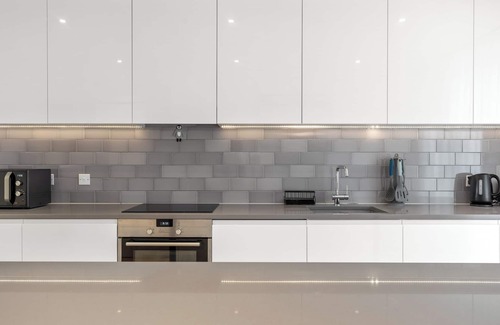 Docklands Apartment | The Great Escape - Luxury 3 Bed Apt