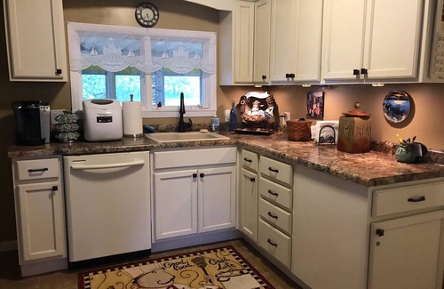 Clear Lake House | The Great Escape Sleeps 10 Comfortably (6 beds) & Awesome Lake Views!