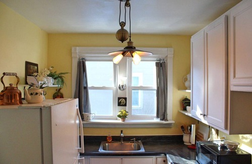 Owensboro House | The Green Garden Cottage is +1200 square feet house, centrally located