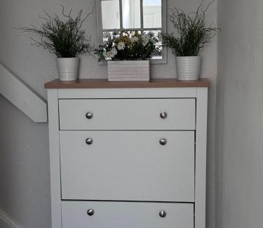 Farnworth Apartment | The Greens Apartment