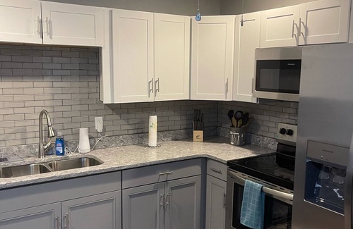 Bowling Green House | The Grey House