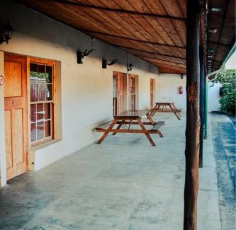 eNtokozweni Hotel | The Grey's Inn