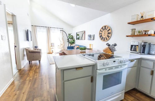 Tallahassee House | The Greywood | A Blackhouse Property