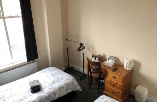 Scunthorpe Hotel | The Grosvenor Free house